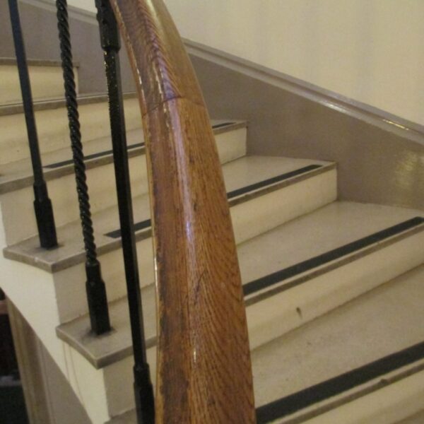 Internal handrail