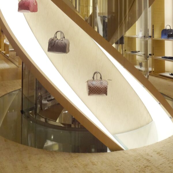 65mm thick laminated glass floor
