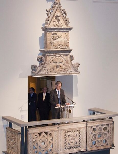 Artefact support balcony in Medieval & Renaissance Galleries