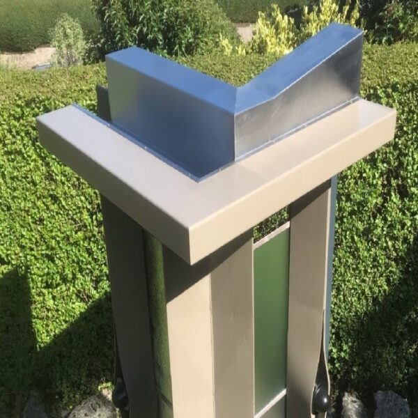 Garden Bridge Finned glazed façade 